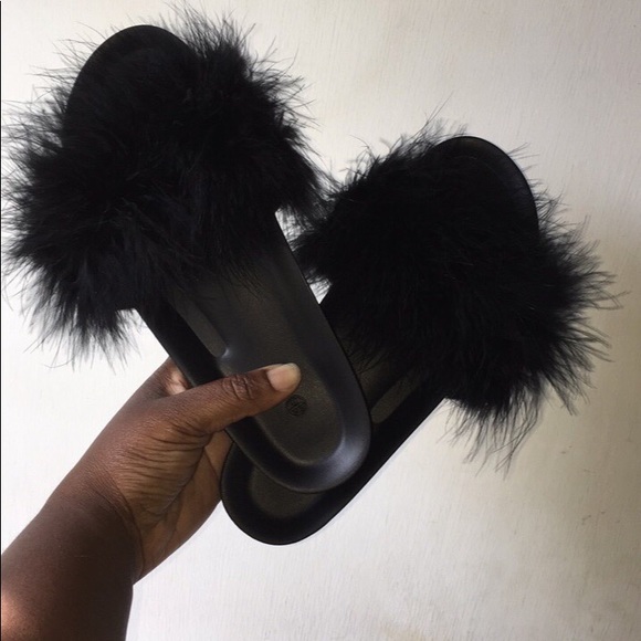 Black Feather Slides - Picture 2 of 6
